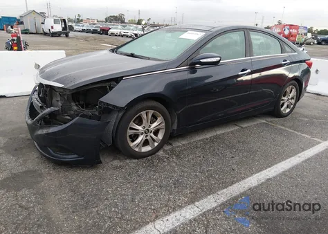 2013 Hyundai Sonata Limited z USA, uszkodzony, nr VIN 5NPEC4AC7DH544615